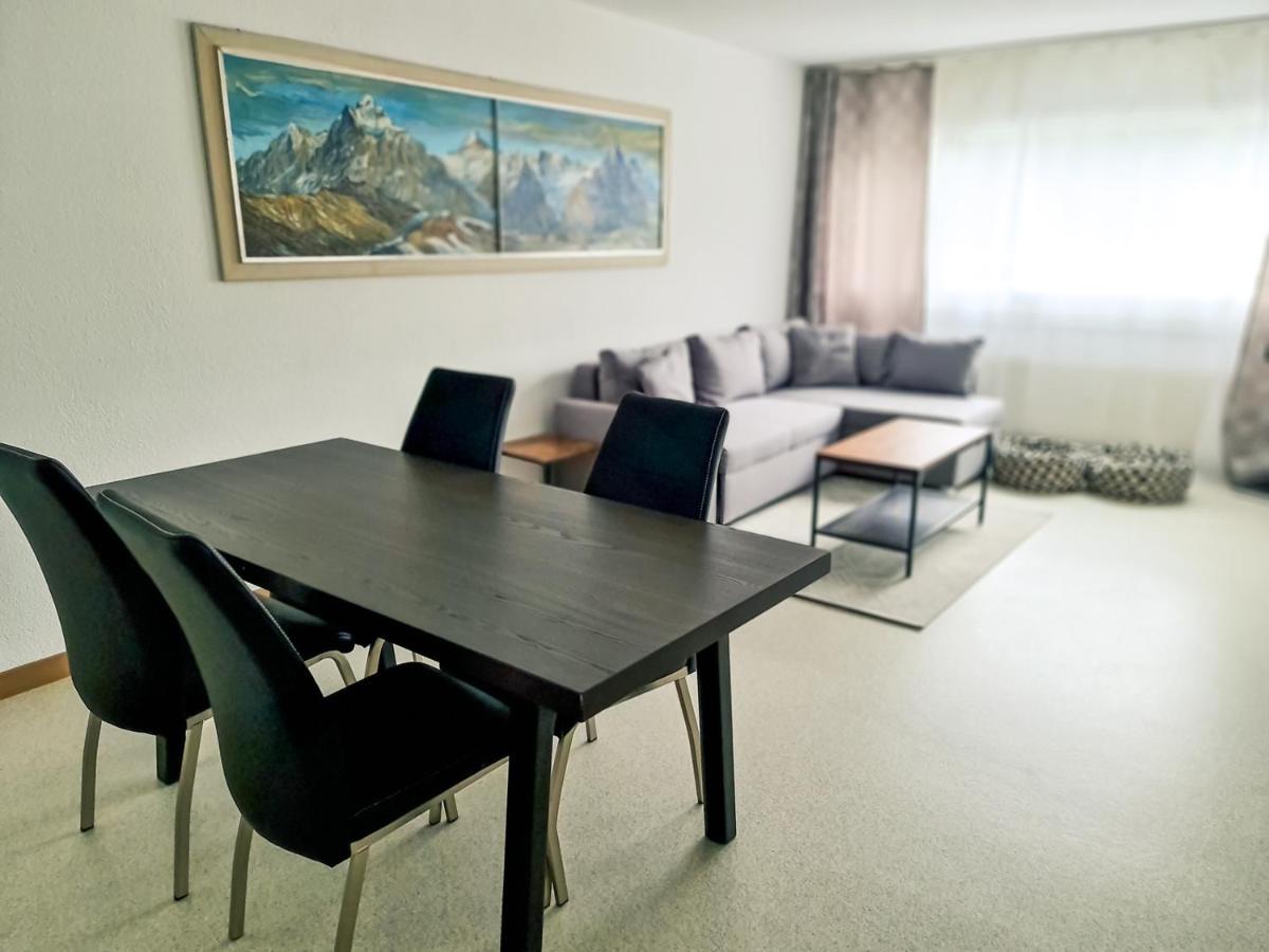 Nika Apartment - Aare Jungfrau Ag กรินเดลวัลด์ ภายนอก รูปภาพ